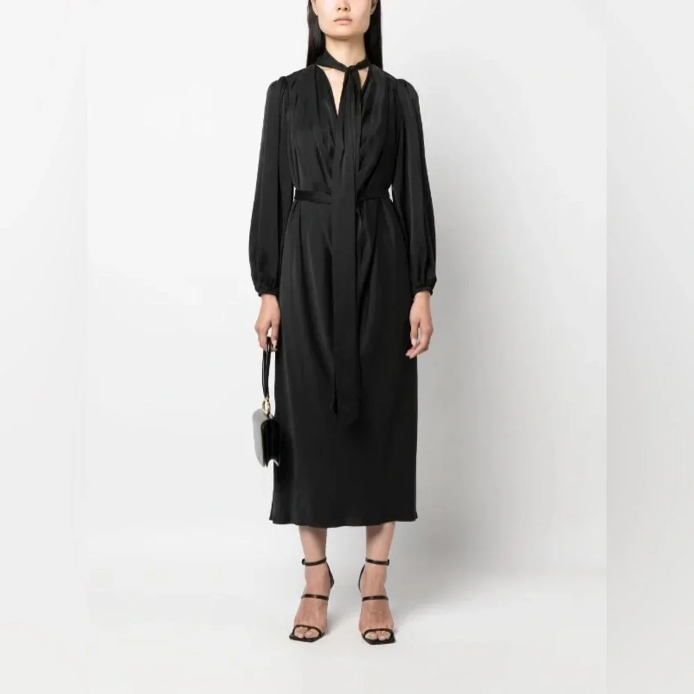 Zimmermann FW23 Silk Tie-Neck Gathered Bollow Dress in Black sz 0 US 4 795$ NWT